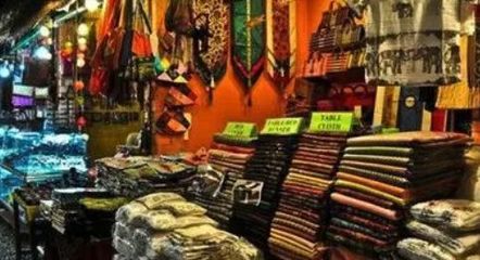 H&M关店背后 中产消费降级，快时尚零售的“鬼故事”与未来变局